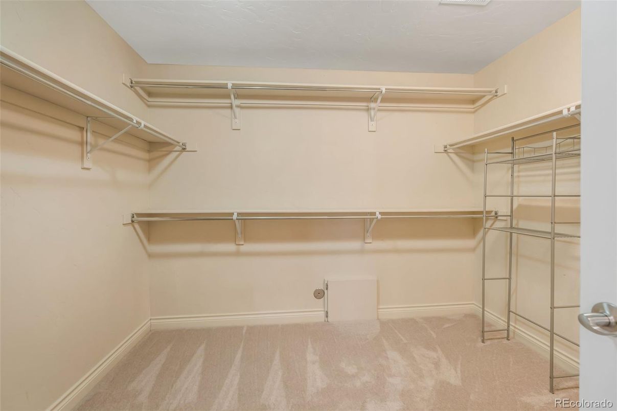 Interior, Walk-in Closets
