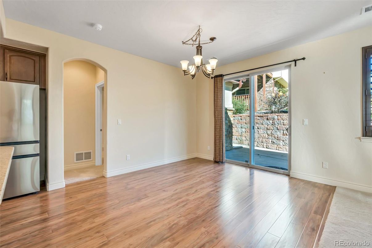 Chandelier, Empty room, Interior, Wood Texture Flooring