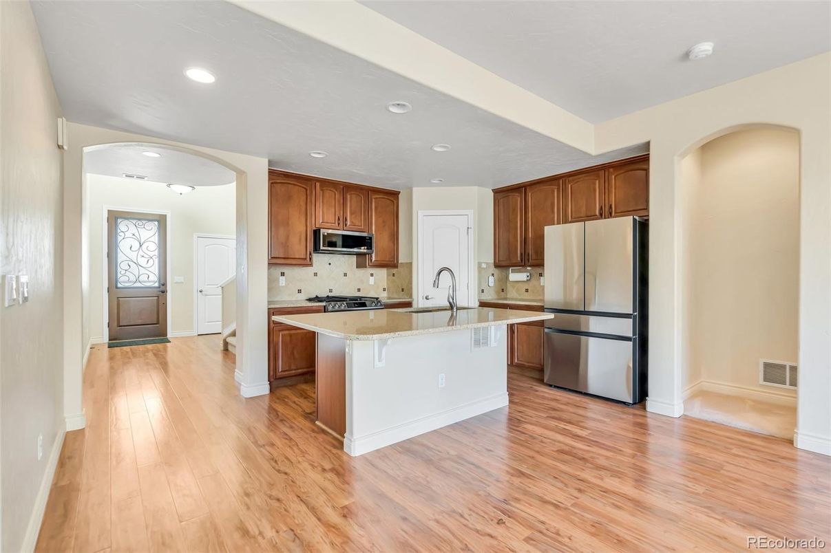 Interior, Kitchen, Recessed Lighting, Wood Texture Flooring