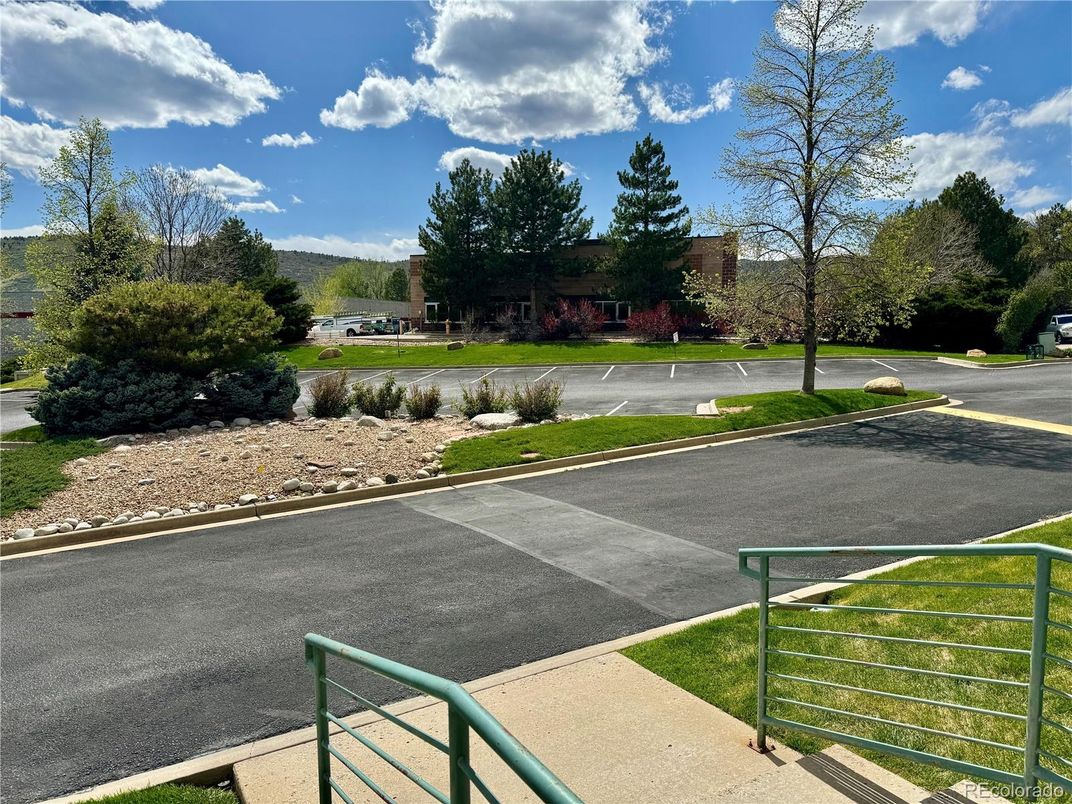 Exterior, Tennis Courts