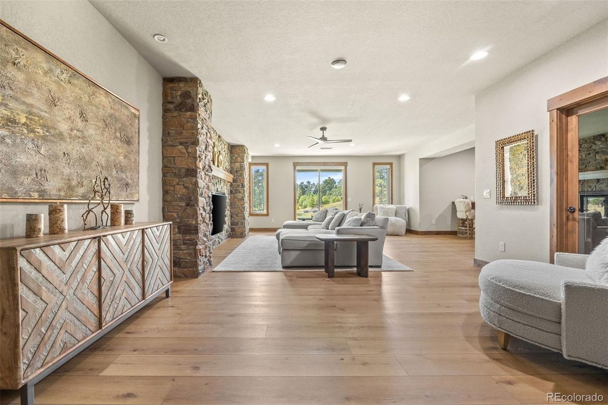 Fireplace, Interior, Living room, Recessed Lighting, Wood Texture Flooring