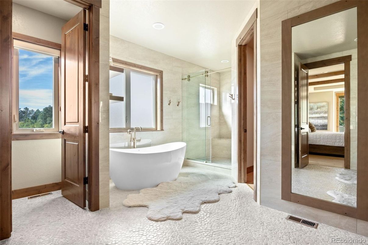 Bathroom, Free Standing Baths, Glass Shower, Interior, Recessed Lighting