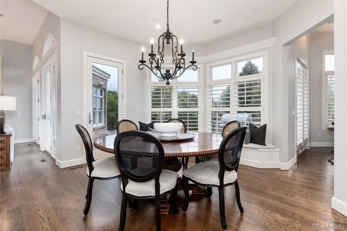 Chandelier, Dining room, Interior, Recessed Lighting, Wood Texture Flooring