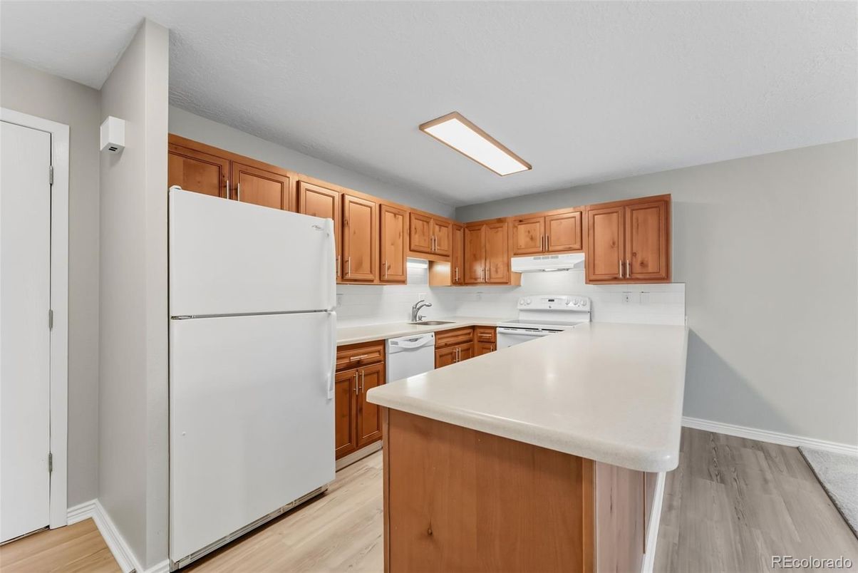 Interior, Kitchen, Wood Texture Flooring