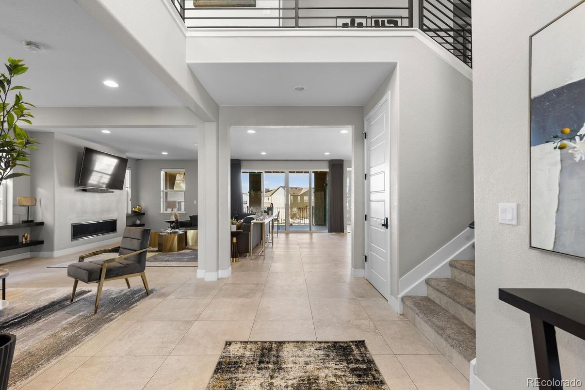 Fireplace, Interior, Recessed Lighting