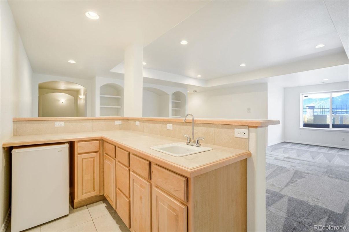 Interior, Recessed Lighting