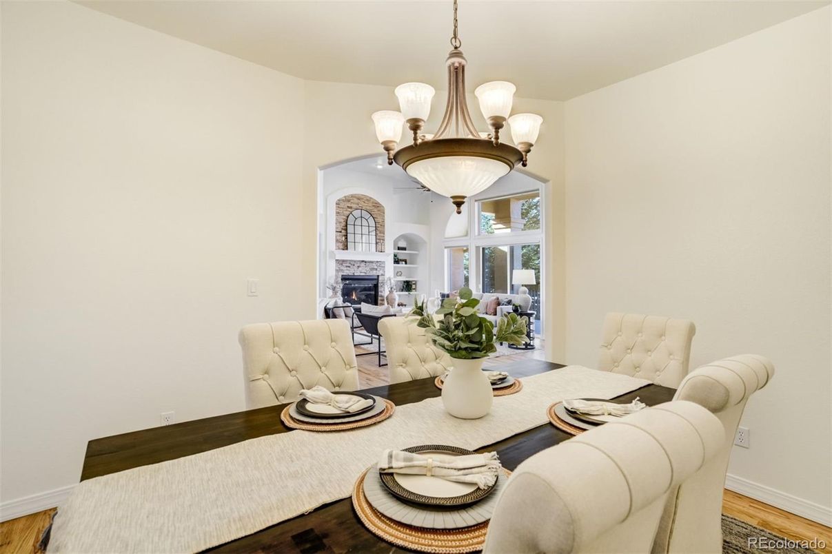 Chandelier, Dining room, Fireplace, Interior, Wood Texture Flooring