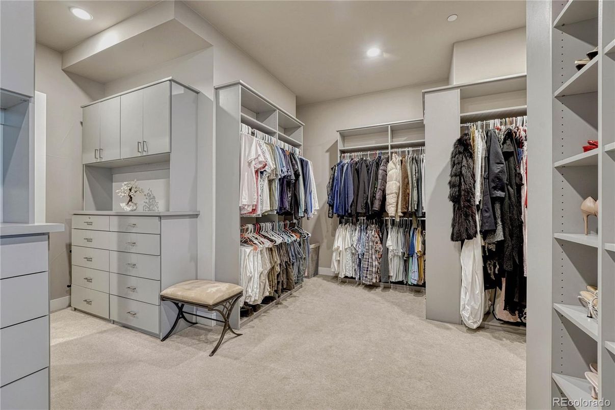 Interior, Recessed Lighting, Walk-in Closets