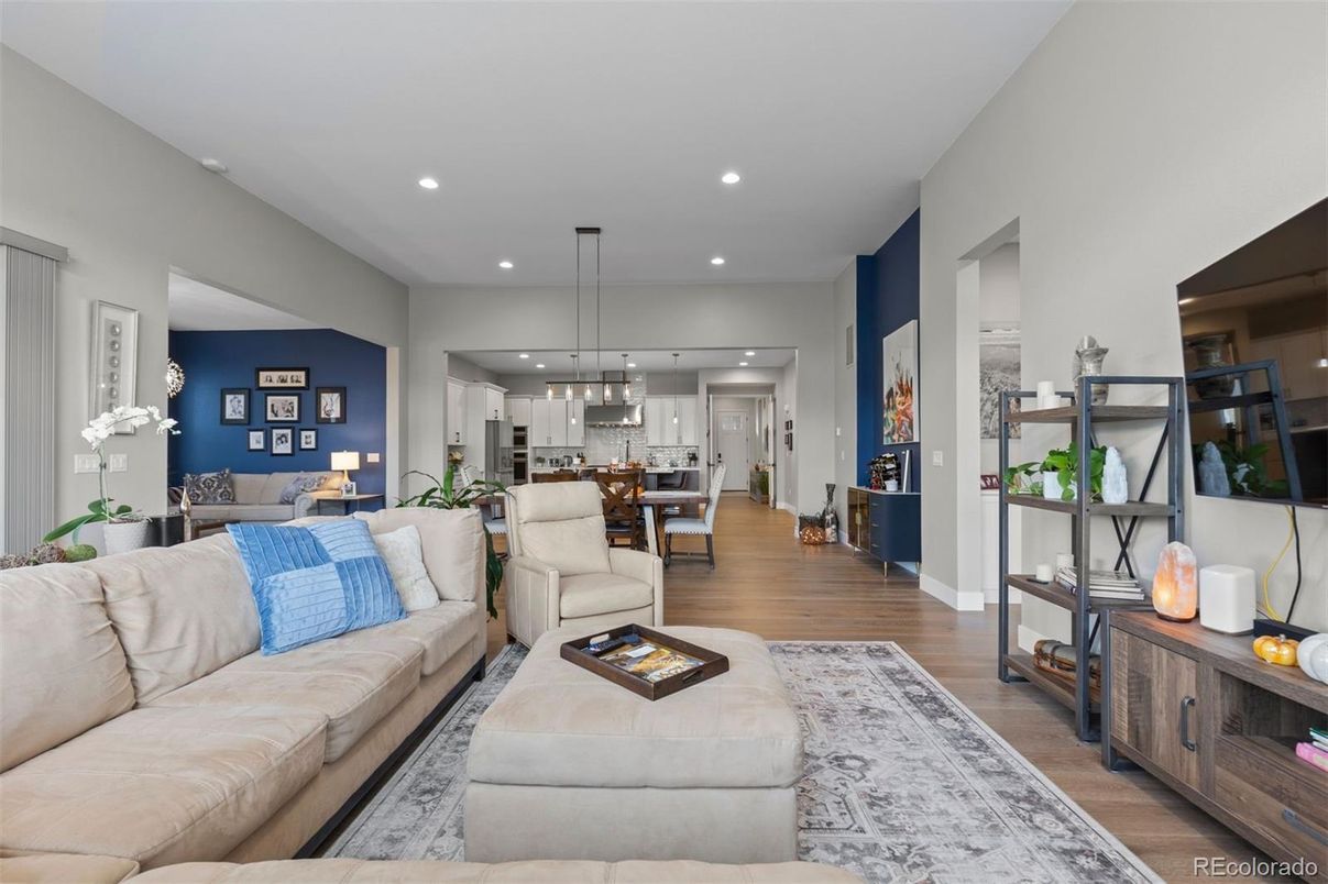 Dining room, Interior, Kitchen, Living room, Pendant Lights, Recessed Lighting, Stainless Steel Appliances, Wood Texture Flooring