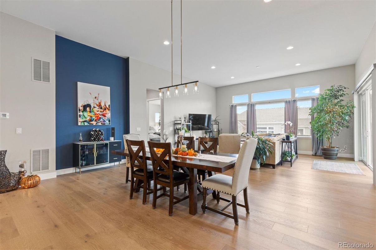 Dining room, Interior, Living room, Pendant Lights, Recessed Lighting, Wood Texture Flooring