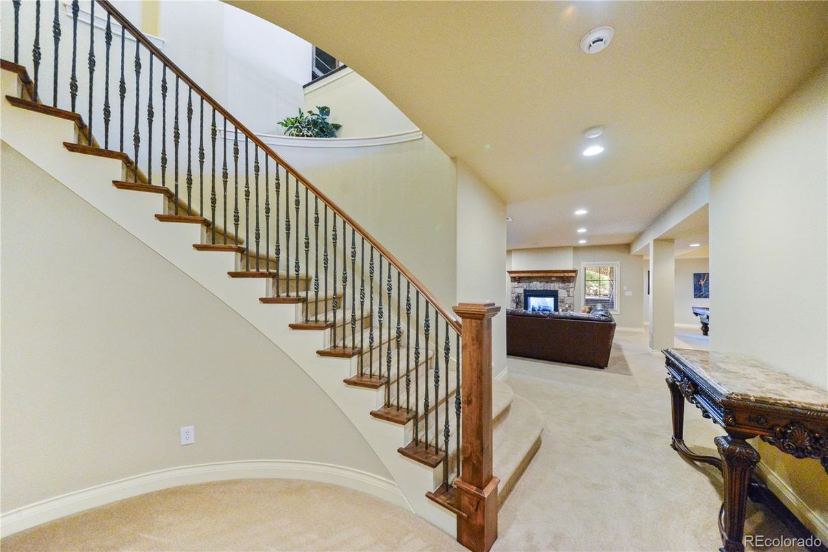 Fireplace, Interior, Recessed Lighting