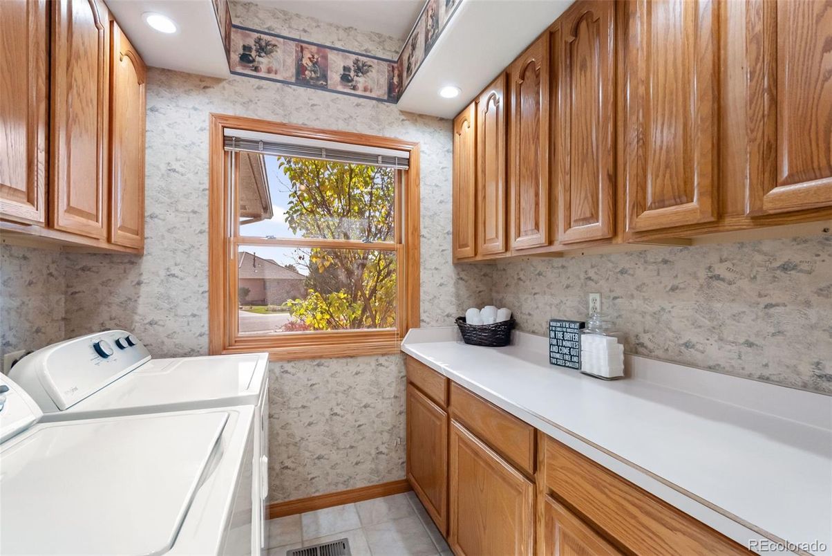 Interior, Recessed Lighting, Washer