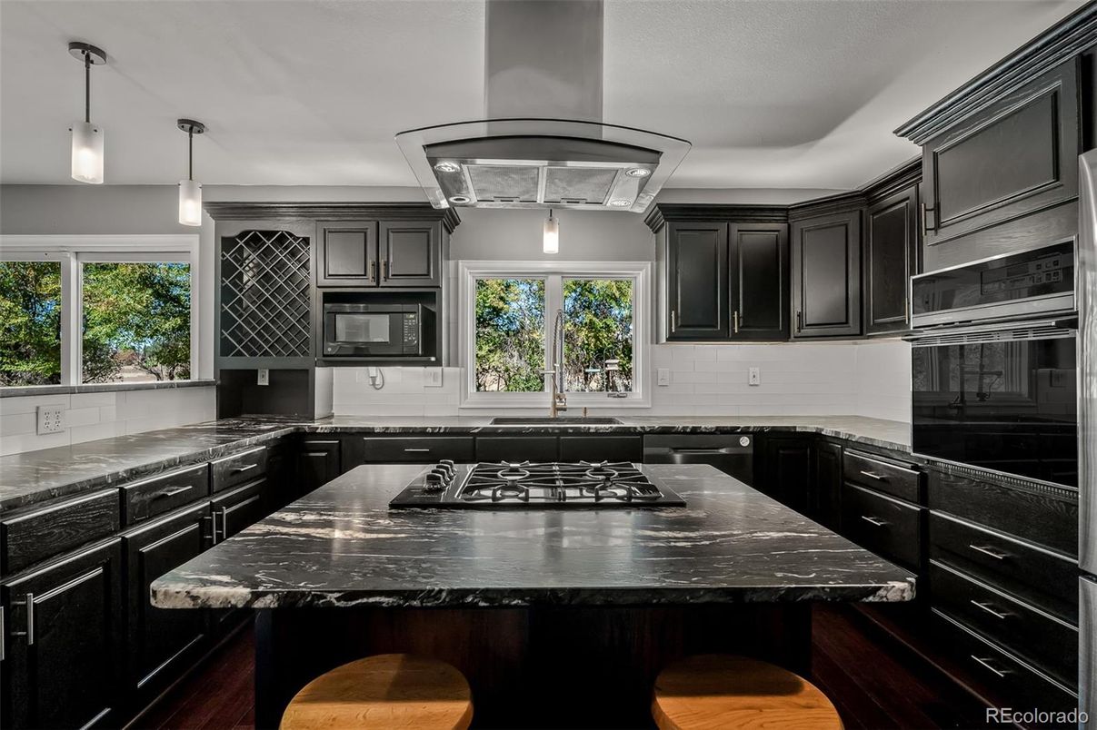 Interior, Kitchen, Pendant Lights, Wood Texture Flooring