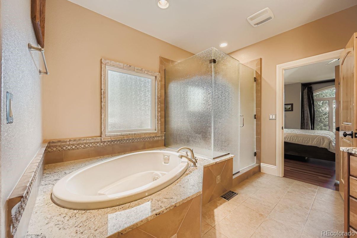 Bathroom, Bedroom, Glass Shower, Interior, Recessed Lighting