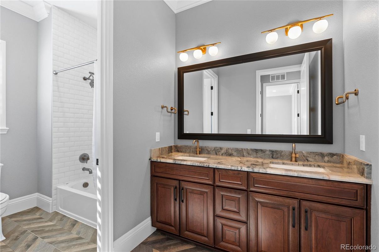 Bathroom, Dual Sink Vanities, Interior, Wood Texture Flooring