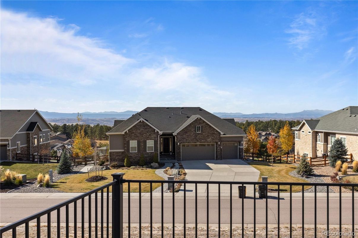 Attached, Exterior, Facade, Brick Facade, Ranch