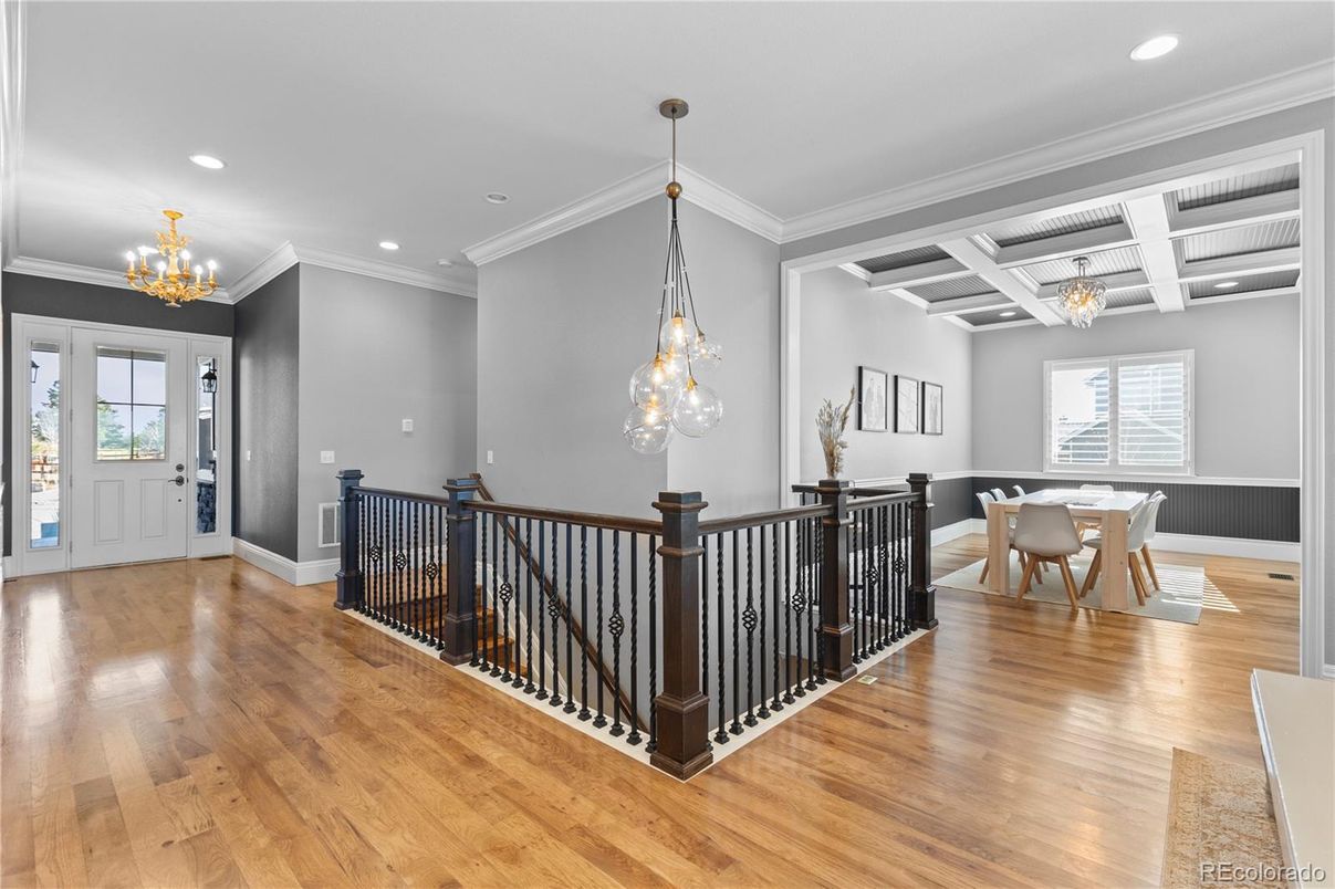 Chandelier, Dining room, Interior, Pendant Lights, Recessed Lighting, Wood Texture Flooring