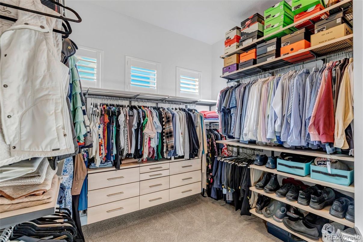 Interior, Walk-in Closets