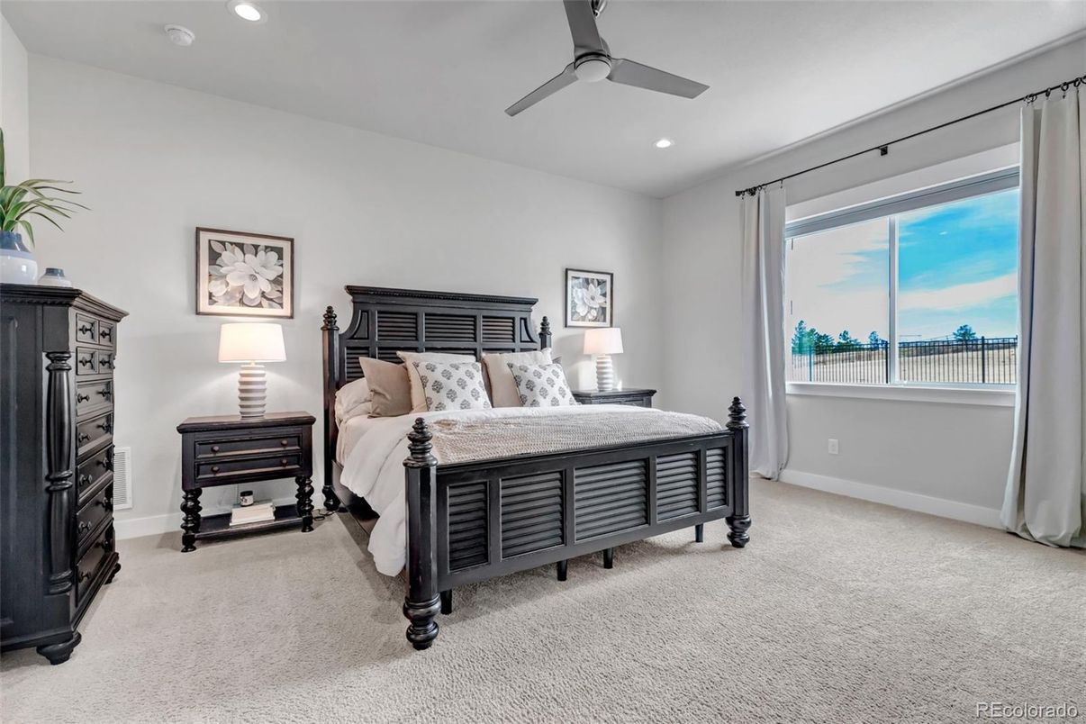 Bedroom, Interior, Recessed Lighting