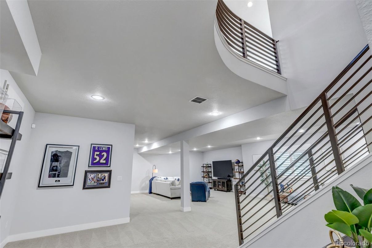 Interior, Recessed Lighting