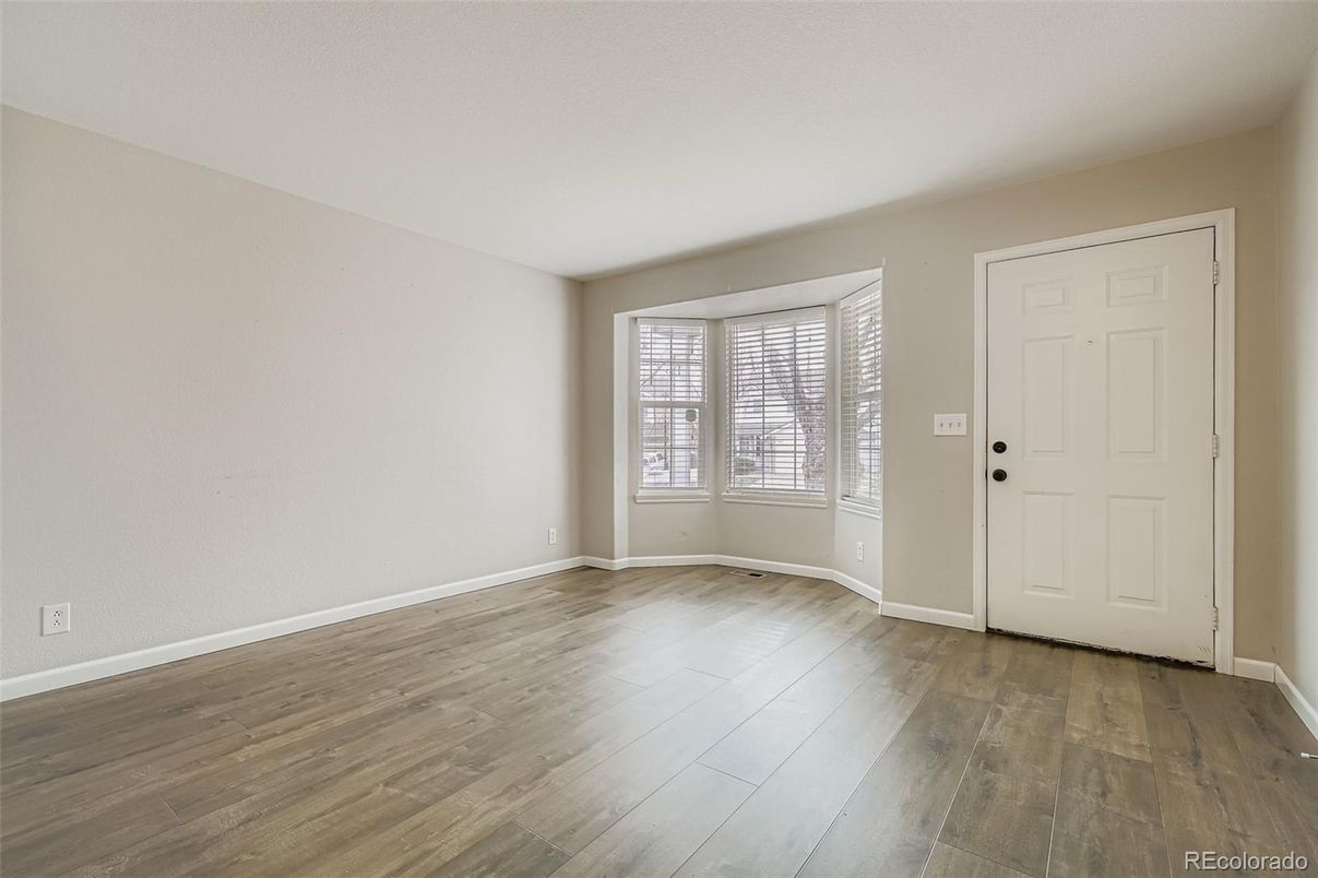 Empty room, Interior, Wood Texture Flooring