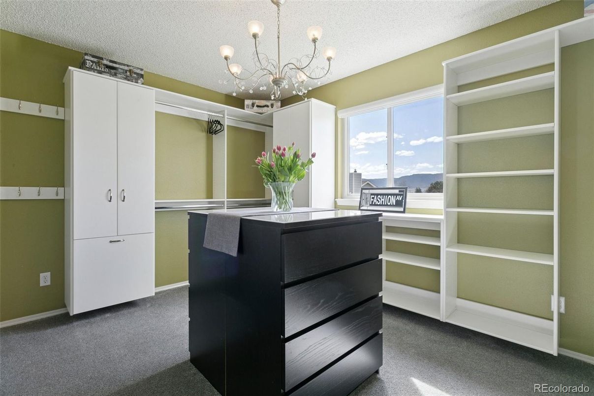 Chandelier, Interior