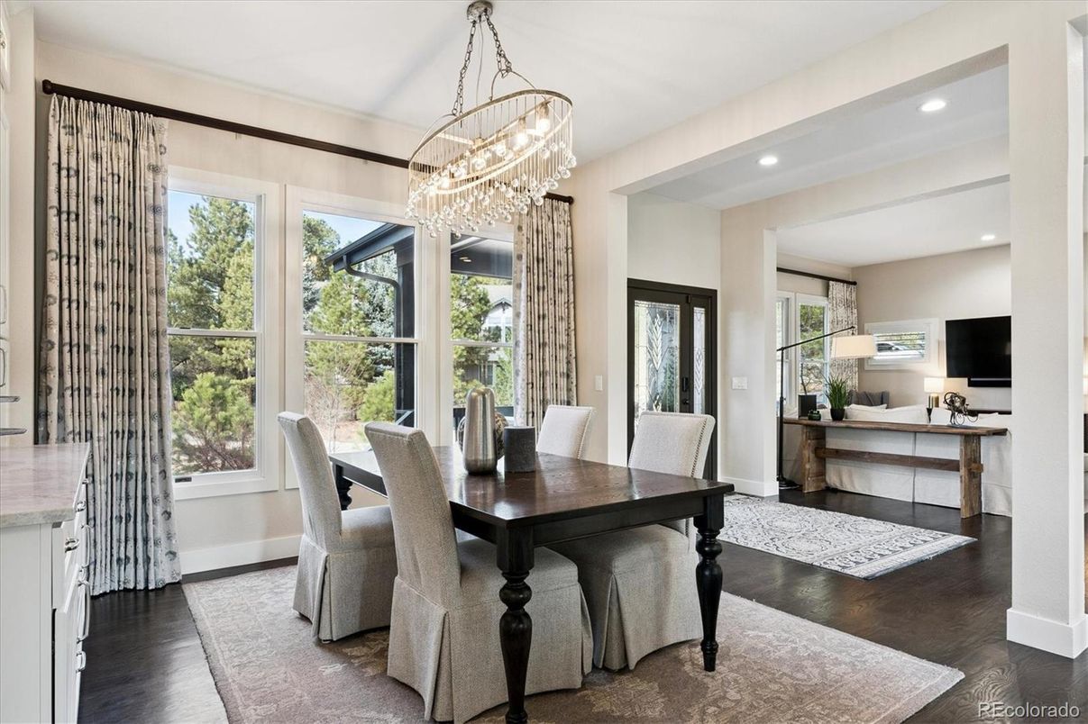 Chandelier, Dining room, Interior, Recessed Lighting, Wood Texture Flooring