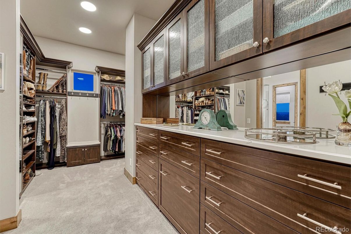 Interior, Recessed Lighting, Walk-in Closets