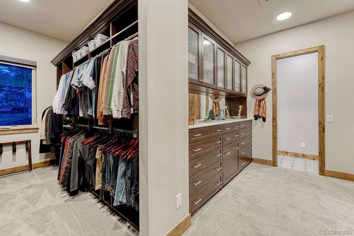 Interior, Recessed Lighting, Walk-in Closets