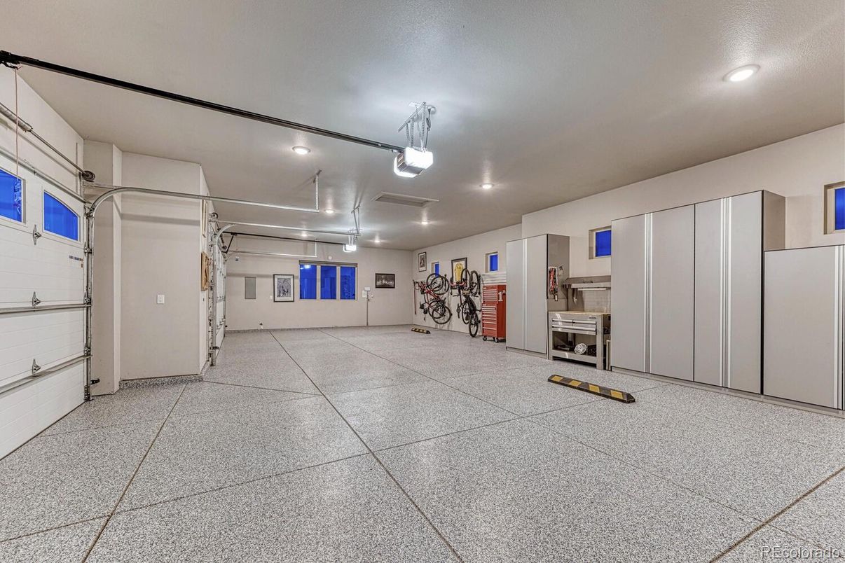 Interior, Recessed Lighting