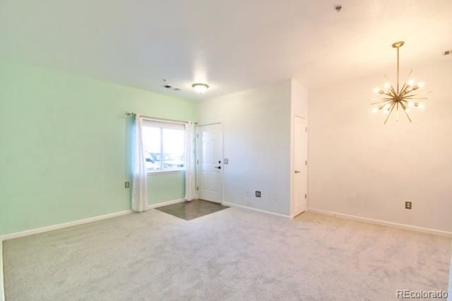 Empty room, Interior, Pendant Lights
