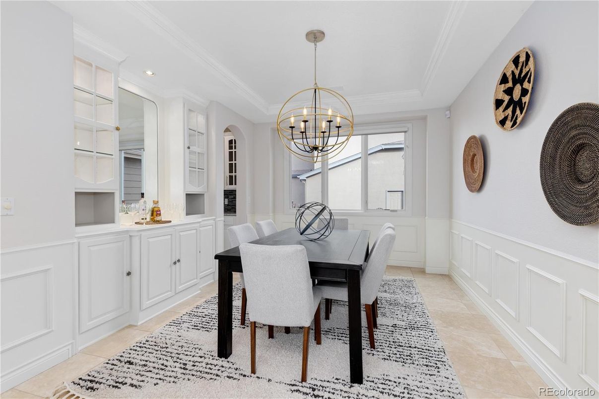 Chandelier, Dining room, Interior, Pendant Lights, Recessed Lighting