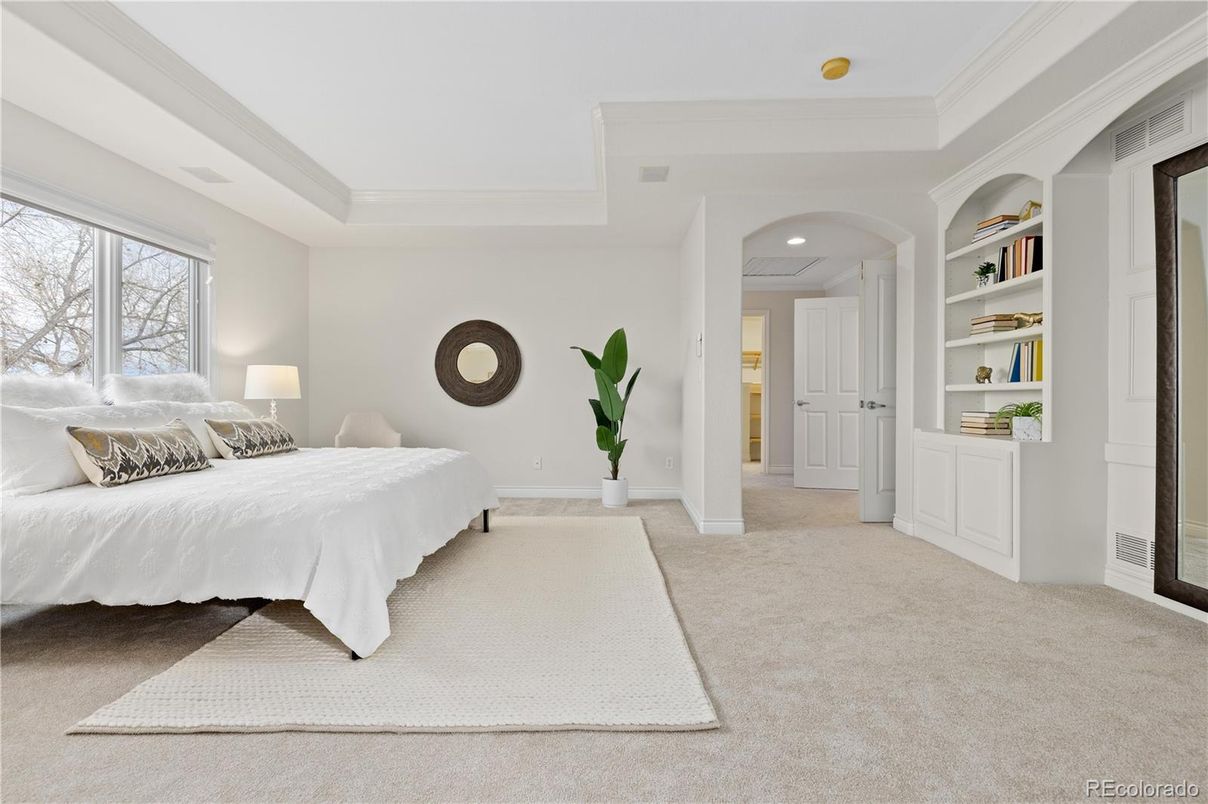 Bedroom, Interior, Recessed Lighting