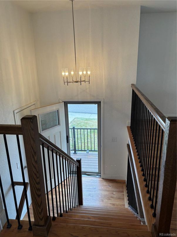 Interior, Pendant Lights, Wood Texture Flooring