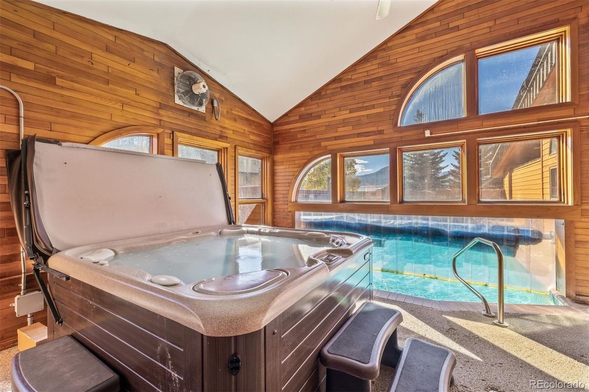 Hot Tub, Interior, Pool, Wooden Walls