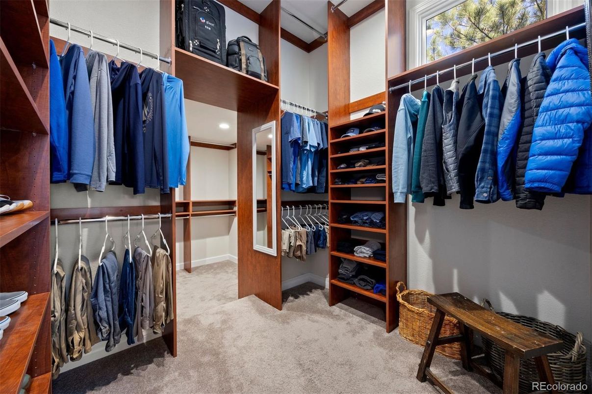 Interior, Recessed Lighting, Walk-in Closets