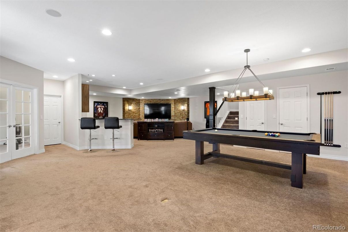 Billiard Table, Chandelier, Game Room, Interior, Pendant Lights, Recessed Lighting