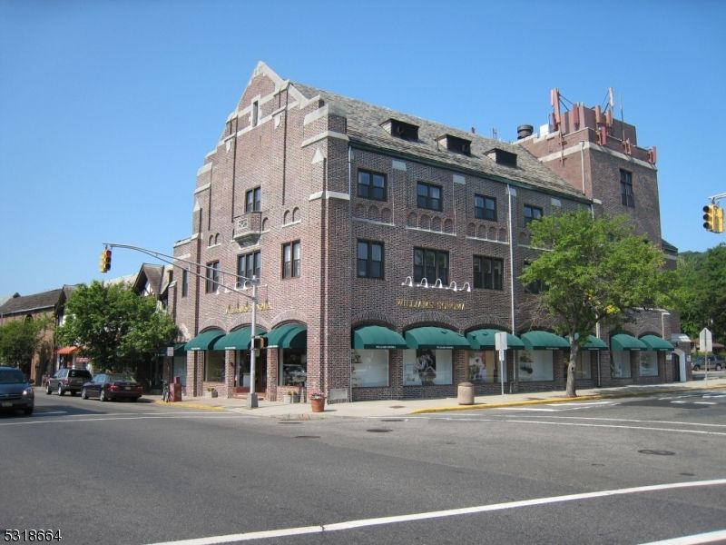 Exterior, Facade, Brick Facade, Condo Building