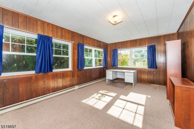 Empty room, Interior, Wooden Walls