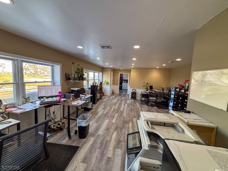 Home Office, Interior, Recessed Lighting, Wood Texture Flooring