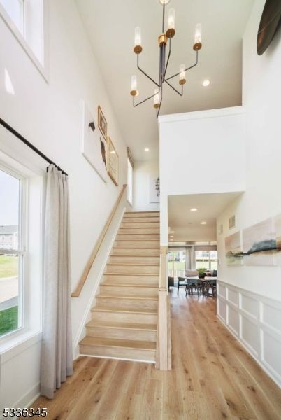 Chandelier, Dining room, Interior, Pendant Lights, Recessed Lighting, Wood Texture Flooring