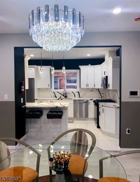Chandelier, Interior, Kitchen, Marble, Recessed Lighting