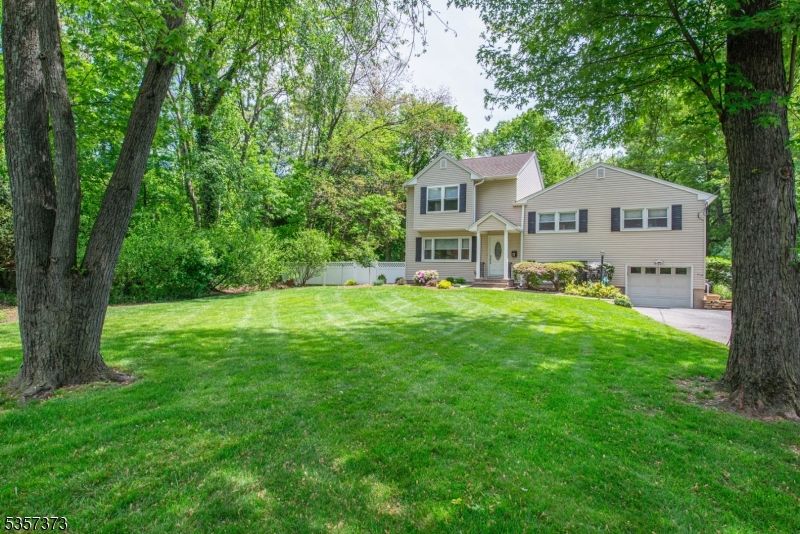 Attached, Backyard, Exterior, Facade, Raised Ranch