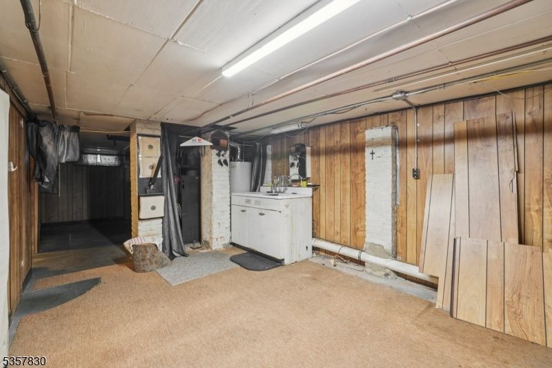 Interior, Washer, Wooden Walls