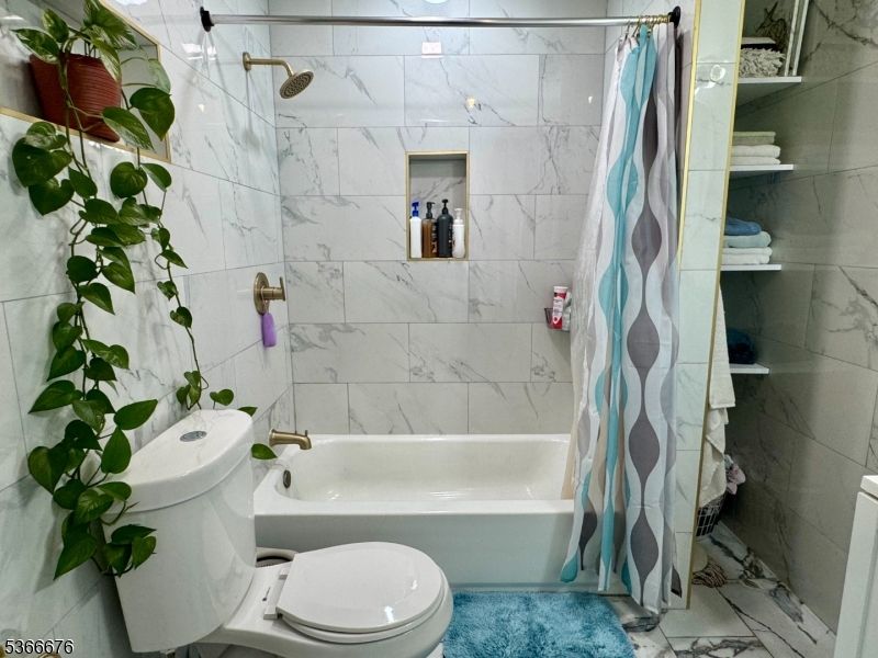 Bathroom, Interior, Marble, Marble Walls