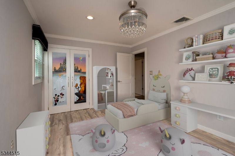 Chandelier, Interior, Recessed Lighting, Wood Texture Flooring