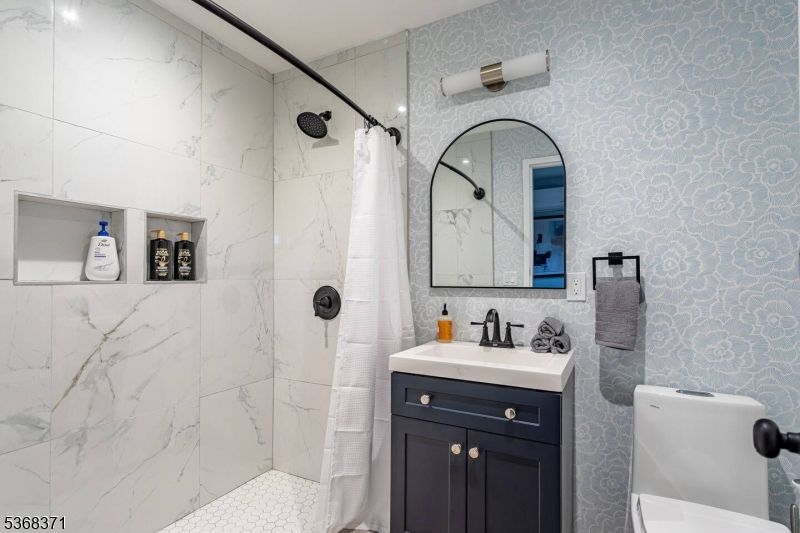 Bathroom, Interior, Marble Walls