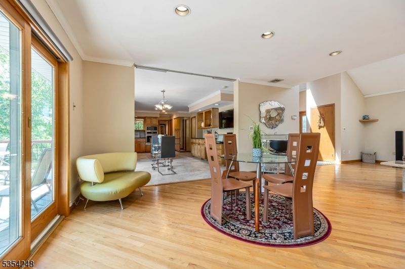 Chandelier, Dining room, Interior, Recessed Lighting, Wood Texture Flooring