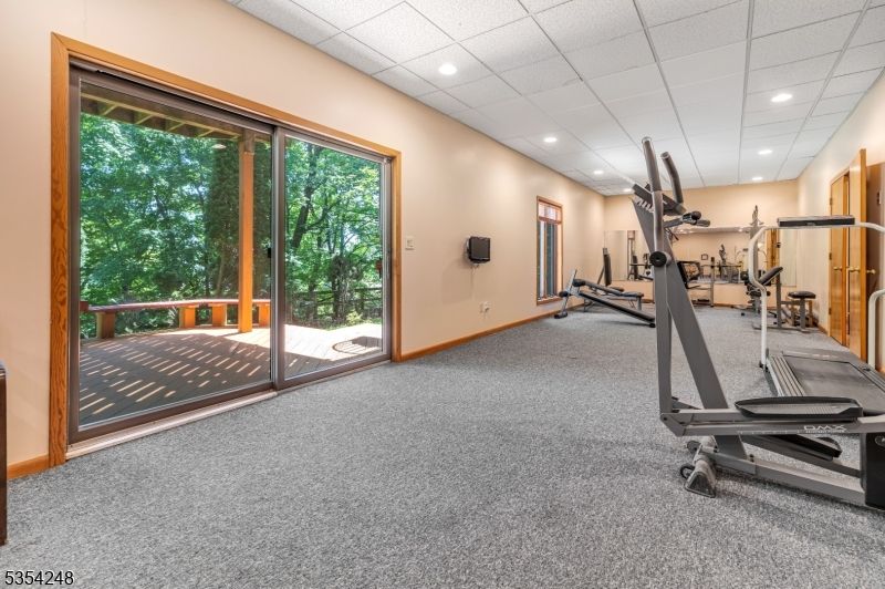 Fitness Equipment, Interior, Recessed Lighting