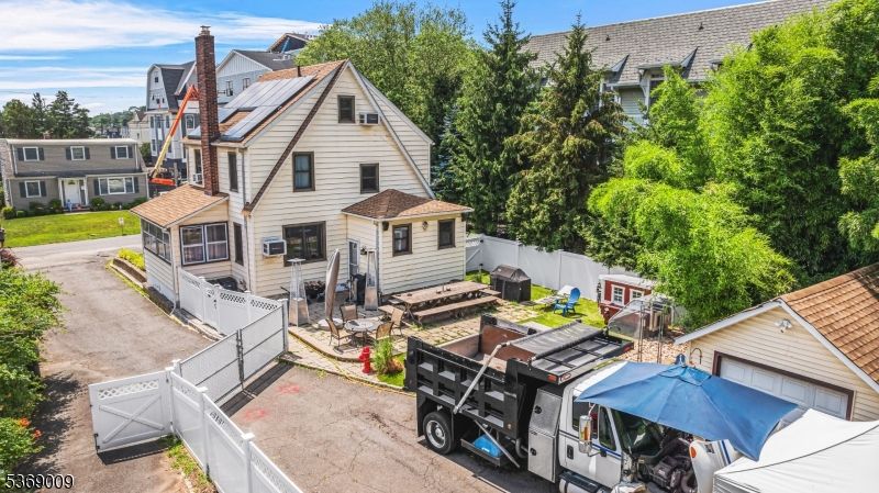 Exterior, Solar Panels